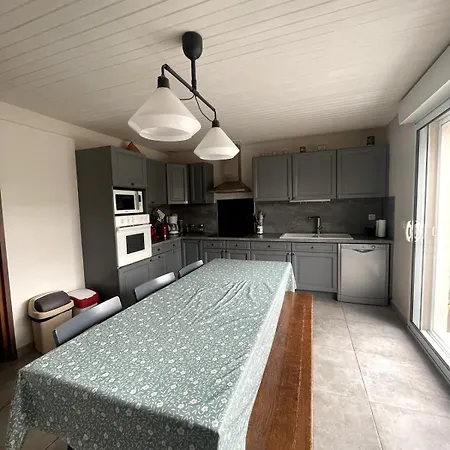 Maison De Avec Piscine 벨라그