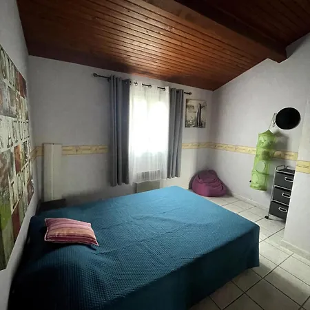 Maison De Avec Piscine 펜션 *